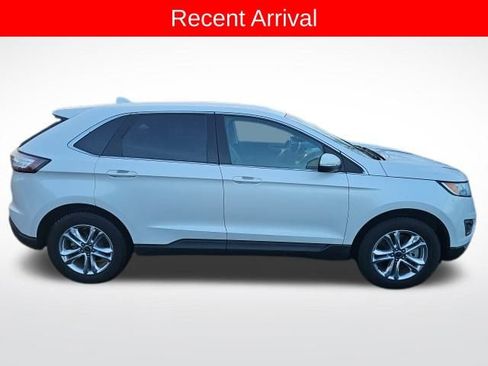Used 2018 Ford Edge SEL w/ Equipment Group 201A image 2