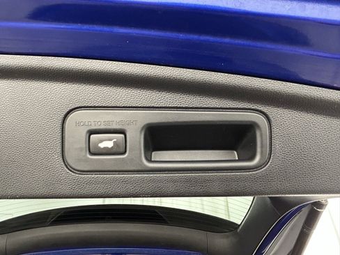 Used 2022 Acura MDX A-Spec image 39