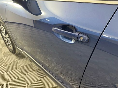 Used 2022 Subaru Outback Premium image 28