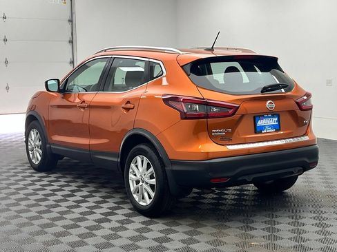 Used 2020 Nissan Rogue Sport SV FWD image 10