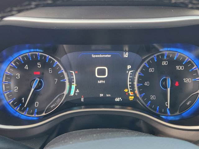 New 2026 Chrysler Pacifica Select w/ S Appearance Package FWD image 11