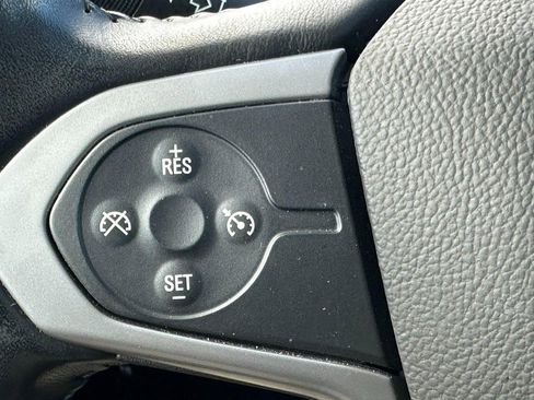 Used 2022 Chevrolet Colorado LT w/ LT Convenience Package image 18