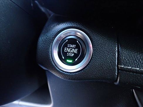 Used 2021 Buick Envision Preferred AWD/4WD image 24
