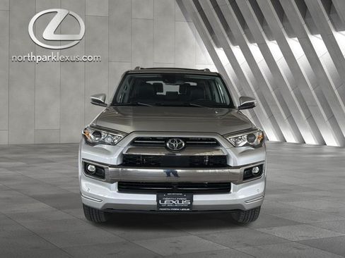 Used 2024 Toyota 4Runner Limited AWD/4WD image 27
