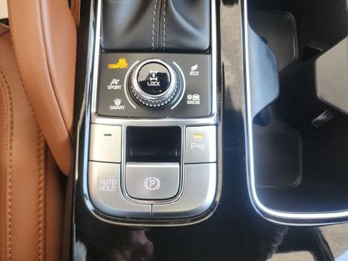 Used 2025 Kia Telluride EX X-Line AWD/4WD image 24