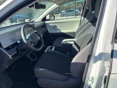 Used 2024 Hyundai Ioniq 5 SEL image 7