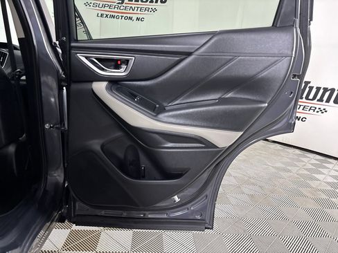 Used 2024 Subaru Forester Limited AWD/4WD image 28