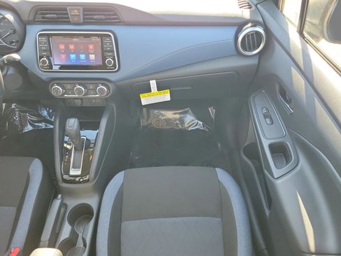 Certified 2025 Nissan Versa SV w/ Trunk Package image 16