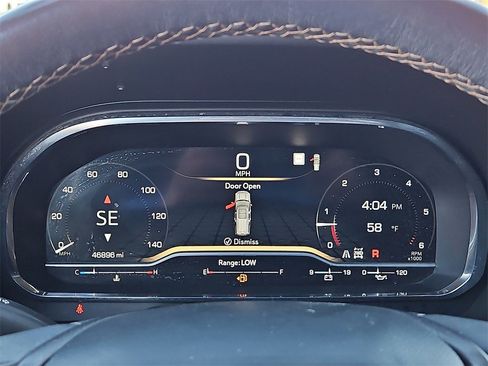 Used 2022 GMC Yukon AT4 w/ Max Trailering Package image 29