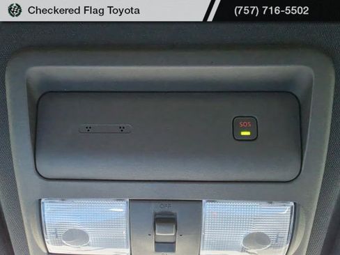 Used 2023 Nissan Frontier PRO-4X w/ Pro Convenience Package AWD/4WD image 22