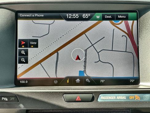 Used 2016 Ford Explorer XLT w/ Equipment Group 202A image 14