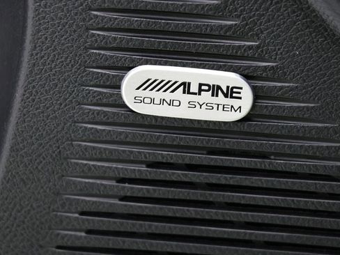 Used 2023 Dodge Challenger SXT w/ Blacktop Package image 21