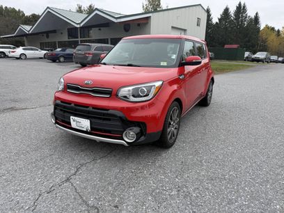 Used 2018 Kia Soul ! w/ Tech Package