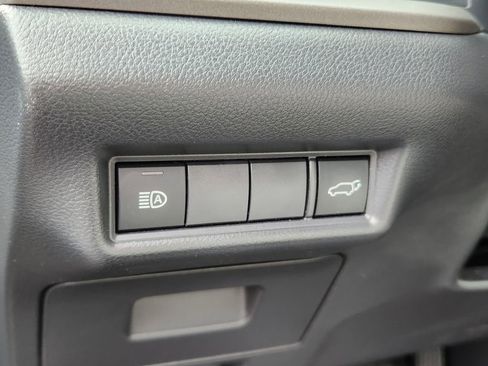 Used 2025 Toyota Grand Highlander AWD image 29