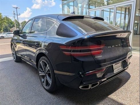 Used 2025 Genesis GV80 3.5T e-SC AWD/4WD image 3