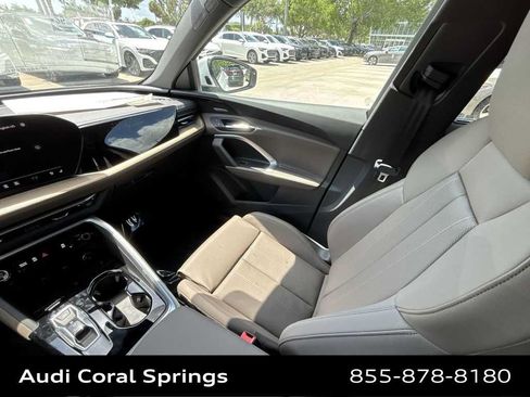 Certified 2025 Audi Q5 Premium Plus w/ Premium Plus AWD/4WD image 11