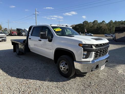 Used 2021 Chevrolet Silverado 3500 W/T w/ WT Convenience Package AWD/4WD image 3