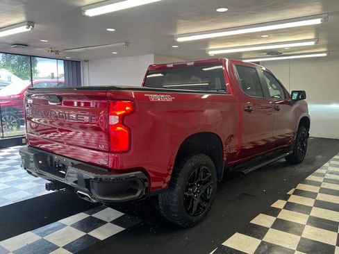 Used 2022 Chevrolet Silverado 1500 LT Trail Boss w/ Bed Protection Package AWD/4WD image 18