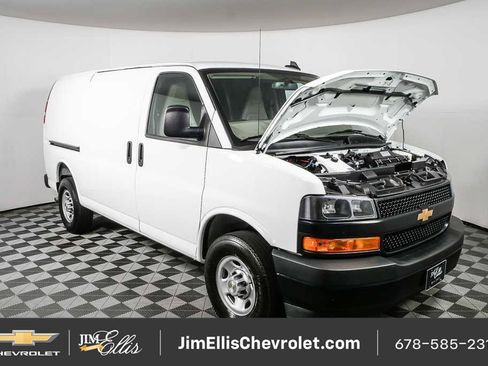 Certified 2025 Chevrolet Express 2500 w/ Driver Convenience Package RWD image 25