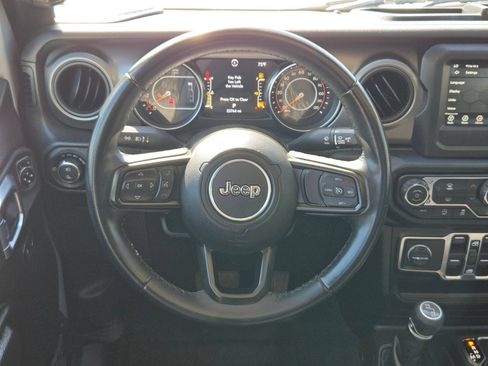 Used 2022 Jeep Gladiator Sport AWD/4WD image 19