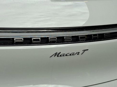 New 2026 Porsche Macan Turbo AWD/4WD image 23
