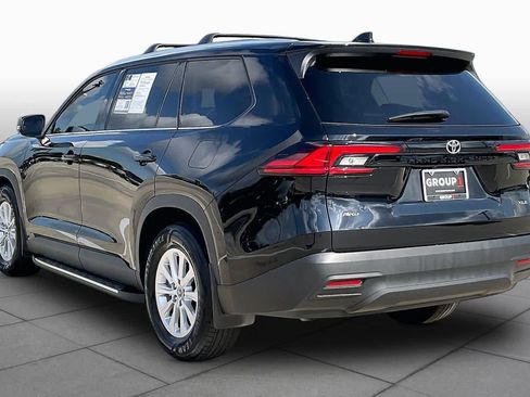 Used 2026 Toyota Grand Highlander AWD image 12