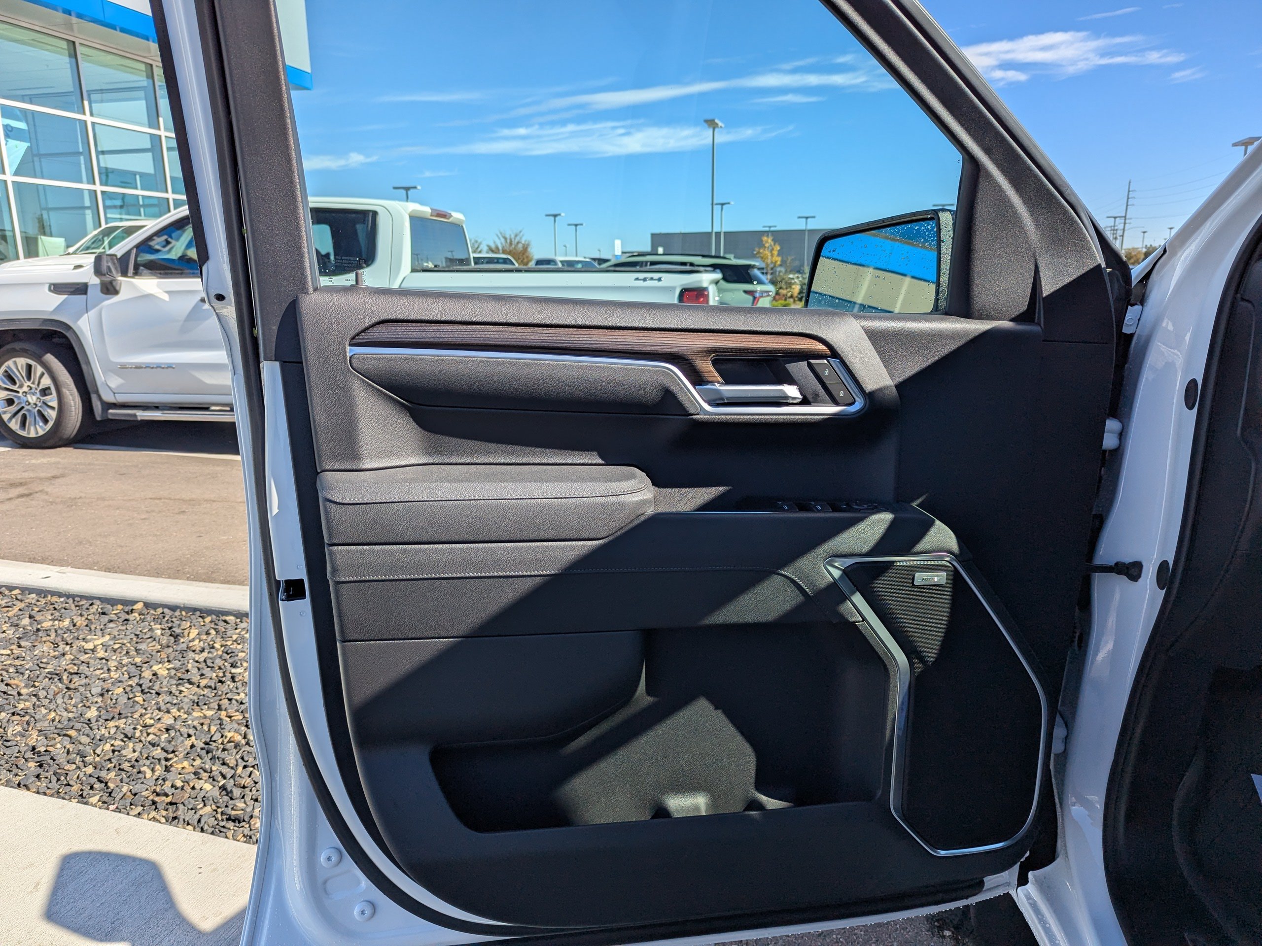 New 2026 Chevrolet Silverado 1500 RST AWD/4WD image 9