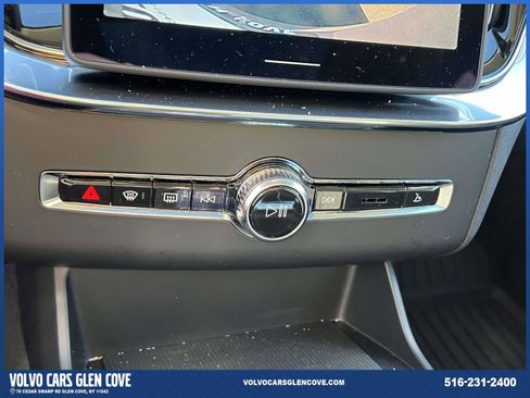 Used 2026 Volvo XC90 B5 Core w/ Protection Package image 30