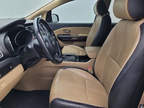 Used 2016 Kia Sedona LX w/ LX Essentials Premium Package image 17