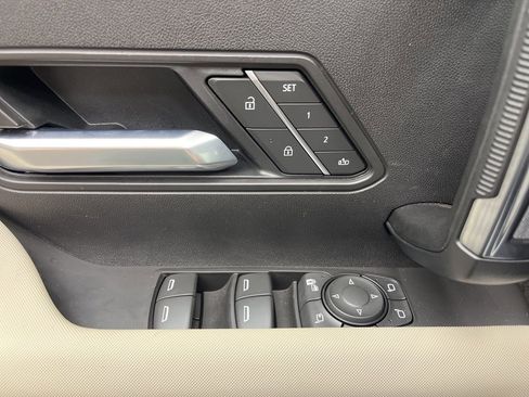 New 2026 GMC Hummer EV 4x4 Crew Cab image 7