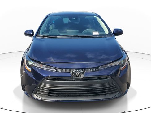 Used 2026 Toyota Corolla LE FWD image 3