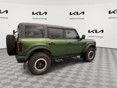 Used 2023 Ford Bronco Badlands w/ Sasquatch Package AWD/4WD image 9