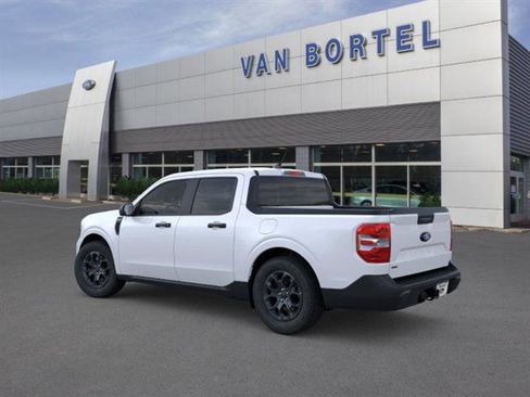 New 2025 Ford Maverick XLT w/ Equipment Group 301A AWD/4WD image 4