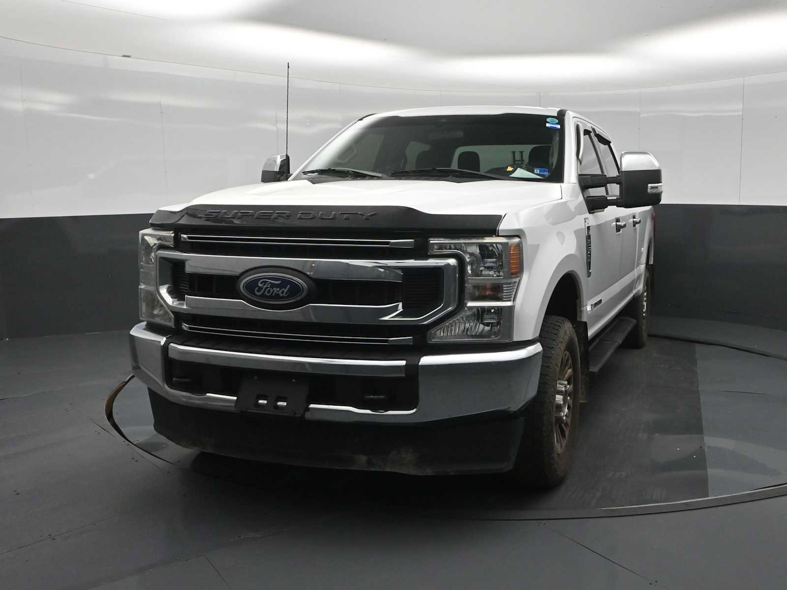 Used 2022 Ford F250 XLT AWD/4WD image 5