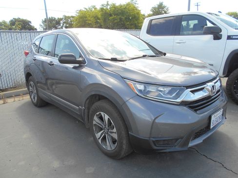 Used 2019 Honda CR-V LX image 3