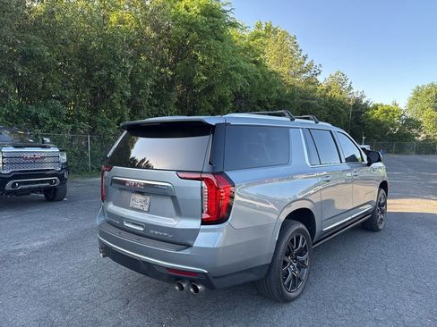Certified 2024 GMC Yukon XL Denali w/ Advanced Technology Package AWD/4WD image 7