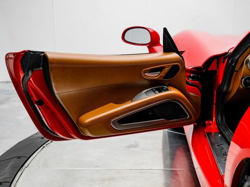 Used 2014 SRT Viper GTS w/ GTS Laguna Interior Package image 70