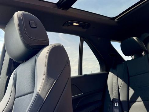 Certified 2025 Mercedes-Benz GLE 450 4MATIC image 15