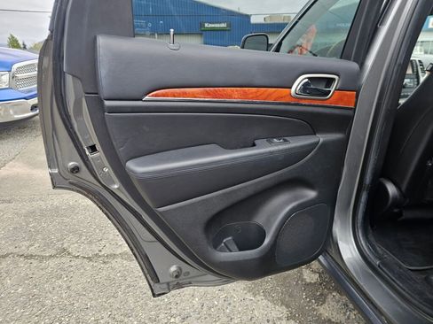 Used 2012 Jeep Grand Cherokee Overland AWD/4WD image 20