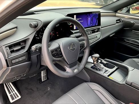 New 2025 Lexus ES 350 F Sport image 8