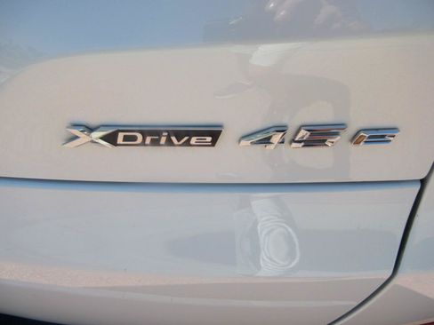 Used 2022 BMW X5 xDrive45e AWD/4WD image 2