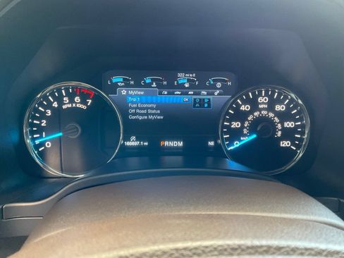 Used 2017 Ford F150 King Ranch w/ Equipment Group 601A Luxury AWD/4WD image 14