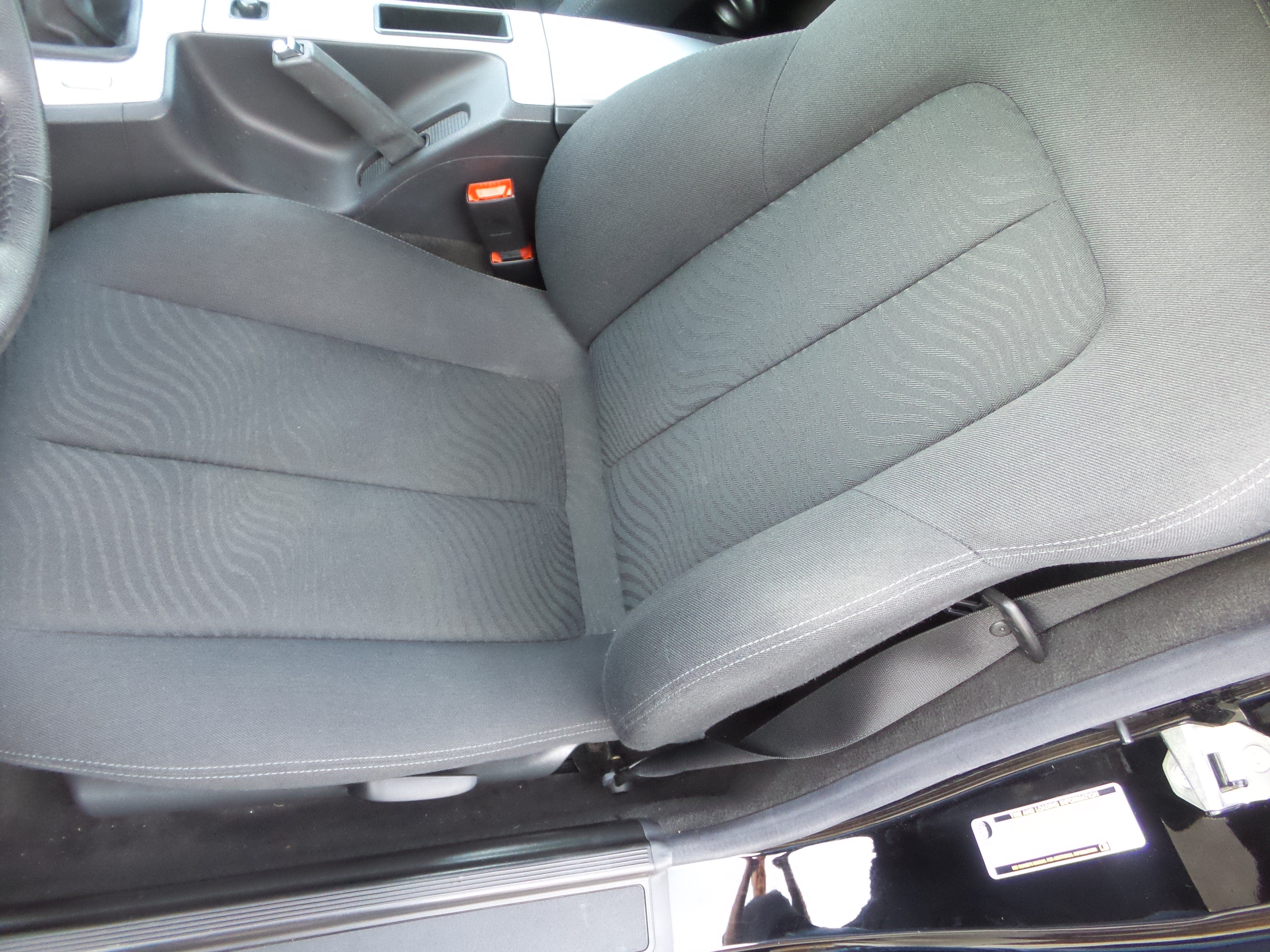 Used 2007 Chrysler Crossfire Coupe RWD image 42