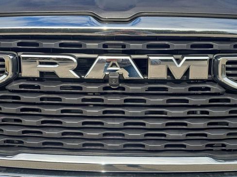 New 2026 RAM 1500 Big Horn AWD/4WD image 4