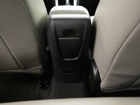 Used 2015 Buick Verano Convenience FWD image 25