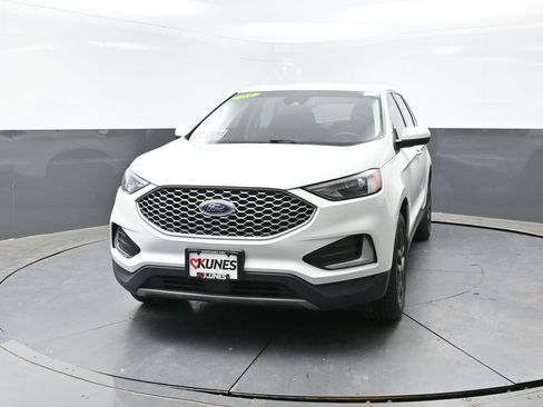 Used 2023 Ford Edge SEL AWD/4WD image 7