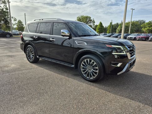 Certified 2023 Nissan Armada Platinum w/ Captain's Chairs Package RWD image 10