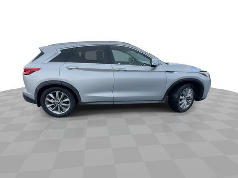 Used 2019 INFINITI QX50 Luxe FWD image 9