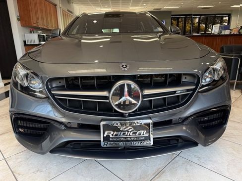 Used 2018 Mercedes-Benz E 63 AMG S image 3