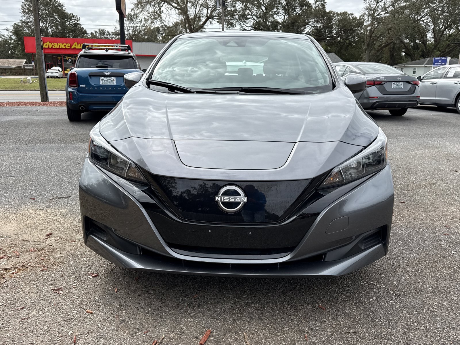 Used 2025 Nissan Leaf S FWD image 8